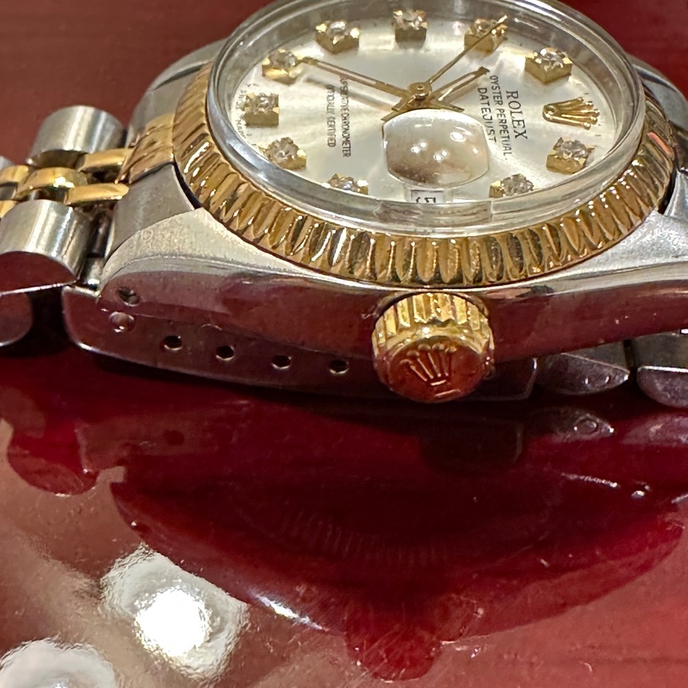 Rolex Women's Two-Tone Gold and Silver Watch pre owned !!! - Picture 2 of 8